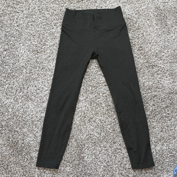 Vuori Pants - Vuori 7/8 Legging Green Heathered size Medium